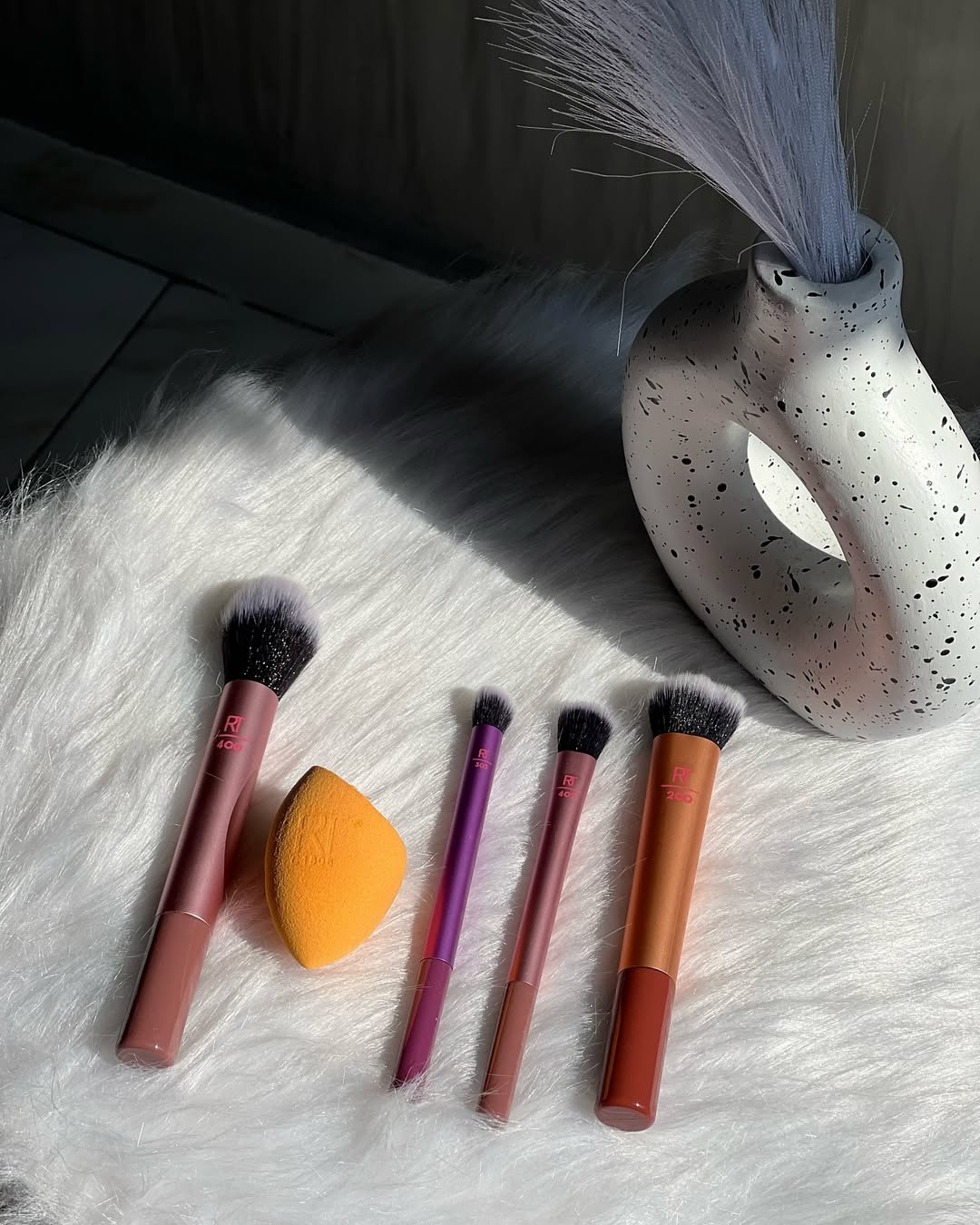 Real Techniques Brush Box