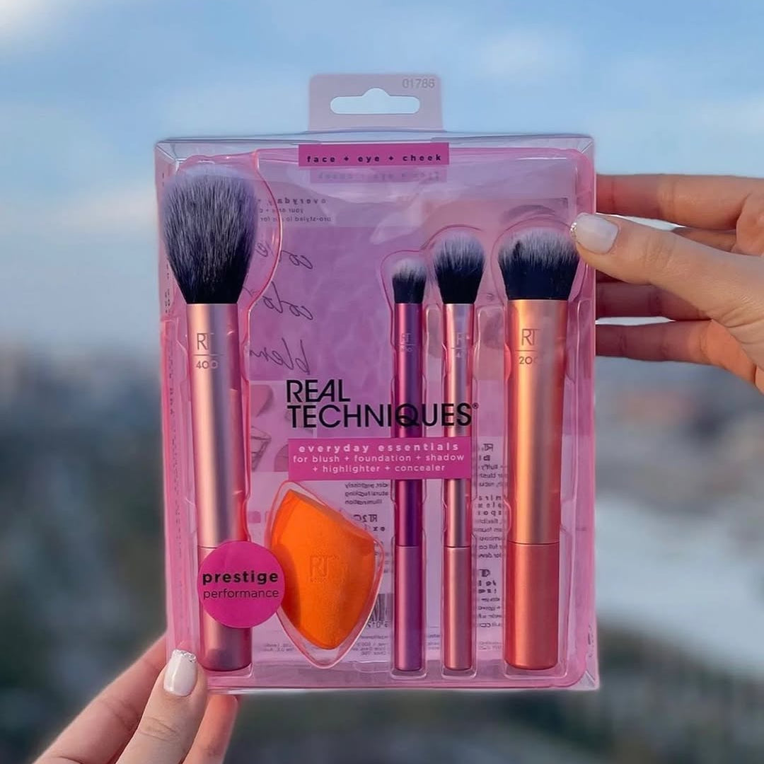 Real Techniques Brush Box