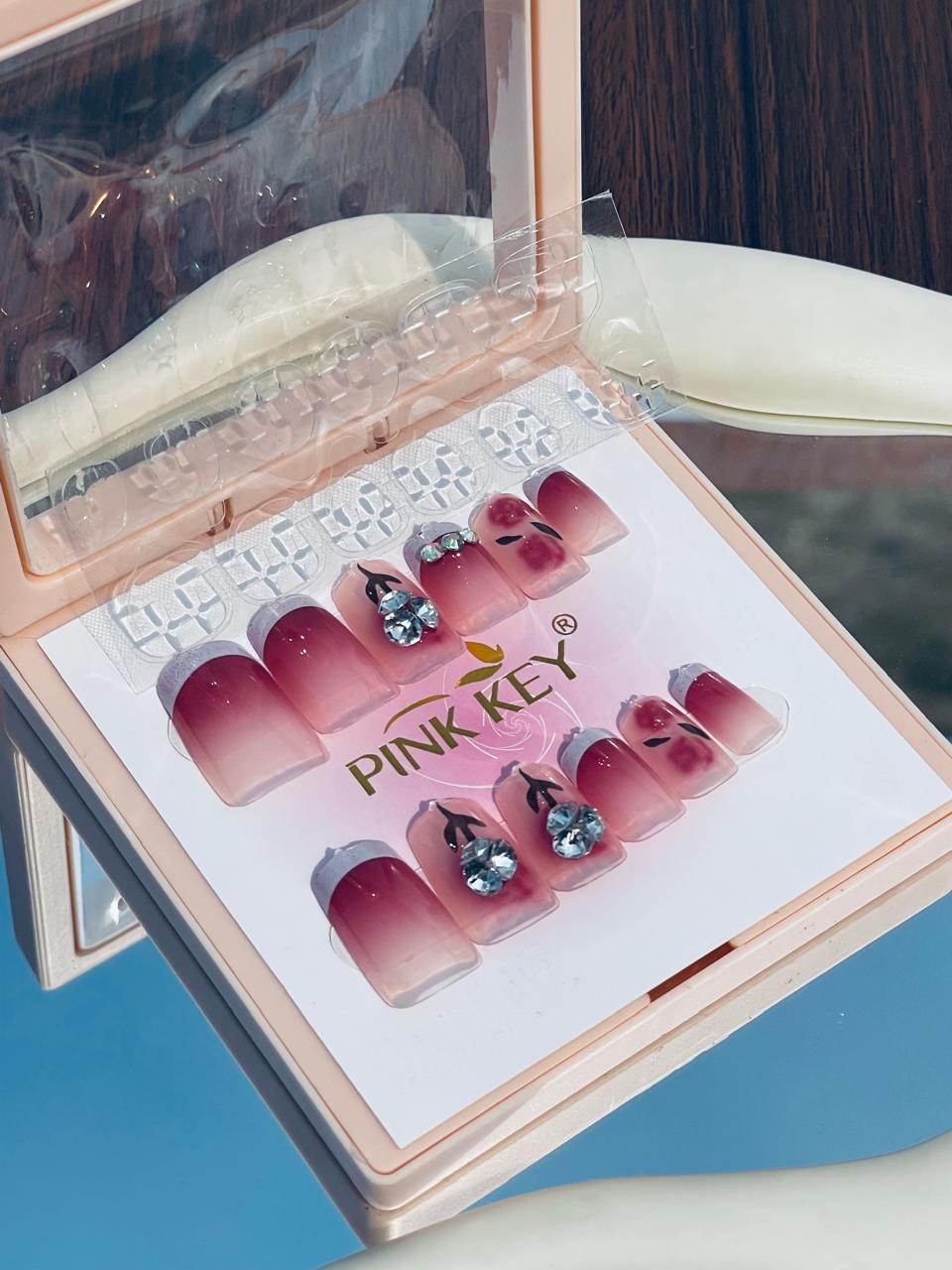 Rose Artificial Nails