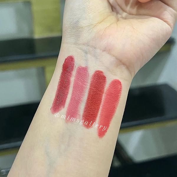 Heng Fang Hey Girl Smoke Tube Lipstick ( Set Of 4 )