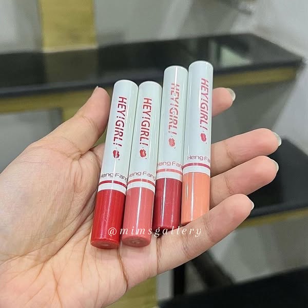 Heng Fang Hey Girl Smoke Tube Lipstick ( Set Of 4 )