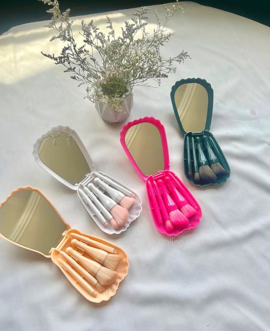 Shells 5 pecs Makeup Brush set  with mirror Box